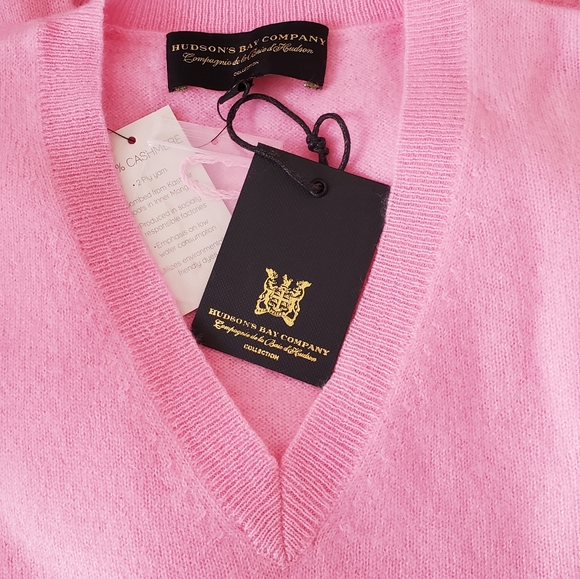 CLASSIC V- NECK CASHMERE SWEATER SIZE-L - Picture 3 of 4